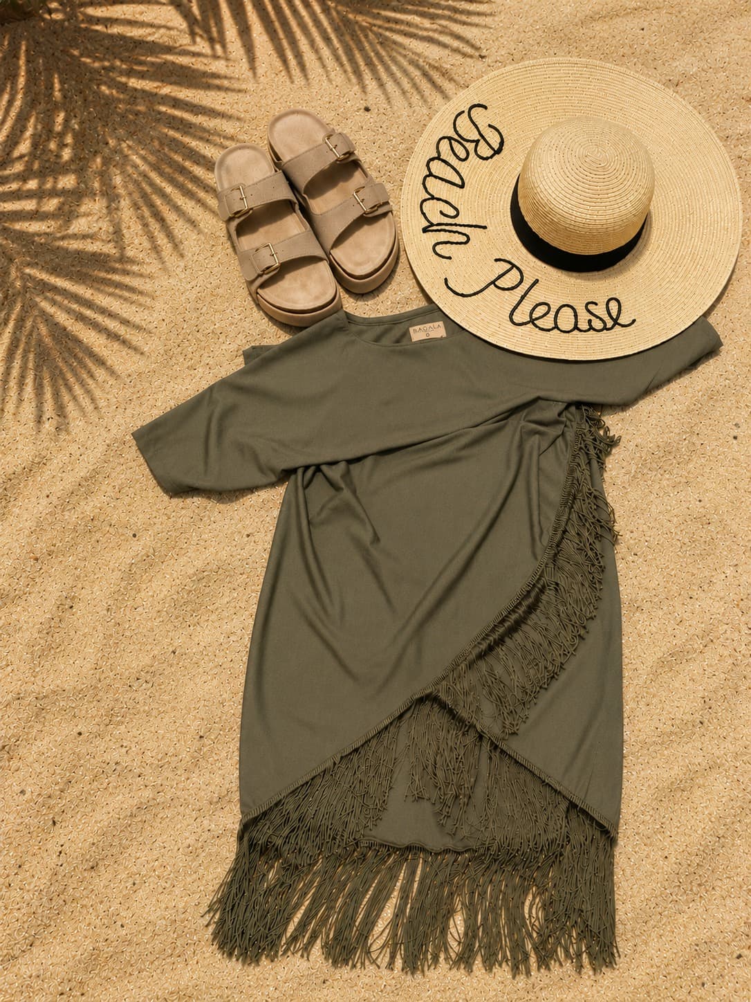 Robe de plage modeste et couvrante Cascade, coloris Kaki — Maë-Lya